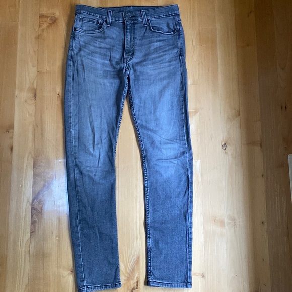 LEVI STRAUSS & CO | 510 Jeans - Picture 4 of 6